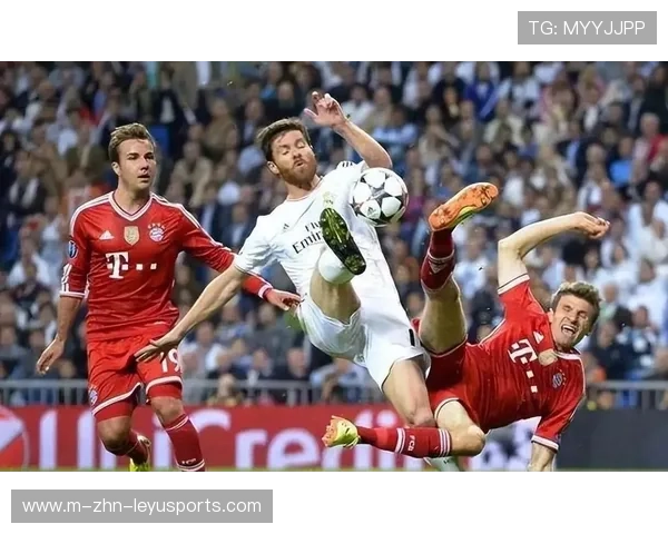 拜仁豪取16连胜，欧冠再胜巴黎=创历史，172亿身价对决，拜仁的欧冠